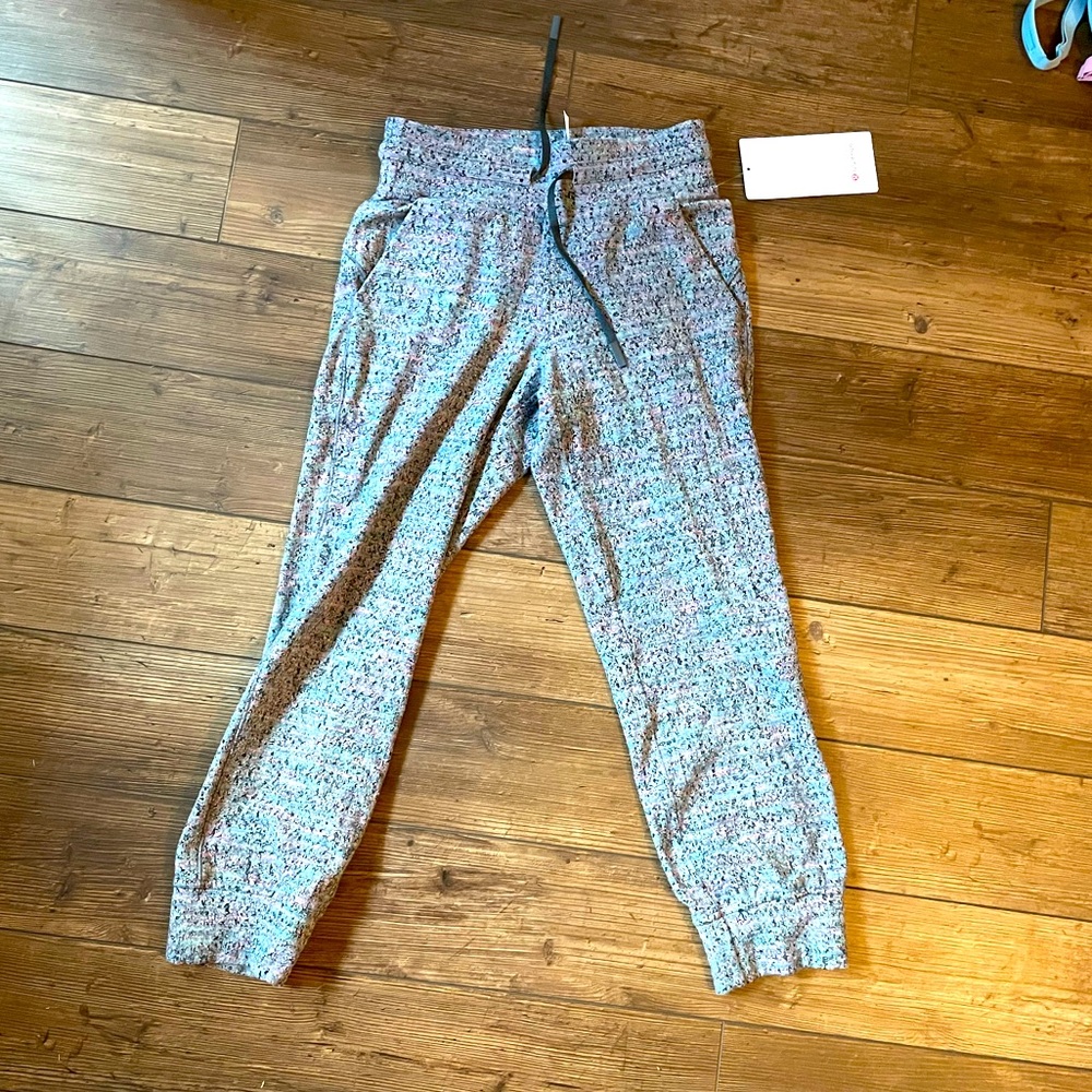 Lululemon Ready to Rulu jogger Crop